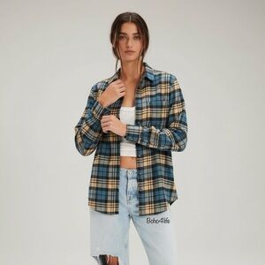 New Denim & Flower Flannel Shirt Tan Blue Plaid Button Down 100% cotton Sz M